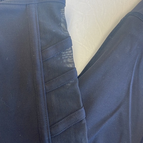 Lulu lemon tights - Picture 3 of 4